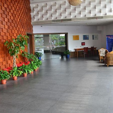 Jingyue 99 Inn Shanghai Pudong Airport Shiwan Branch Luaran gambar