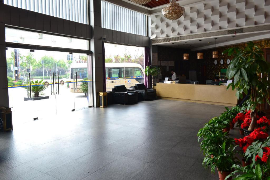 Jingyue 99 Inn Shanghai Pudong Airport Shiwan Branch Luaran gambar